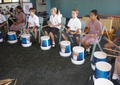 4m bucket drummers2